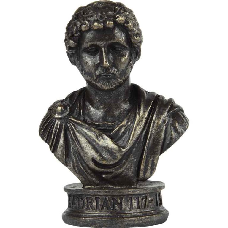 miniature roman statues