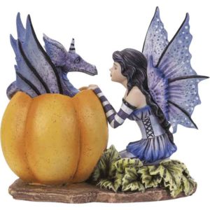 Halloween Hide and Seek Statue