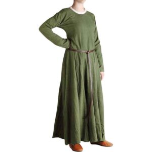 Lady's Early Medieval Dress